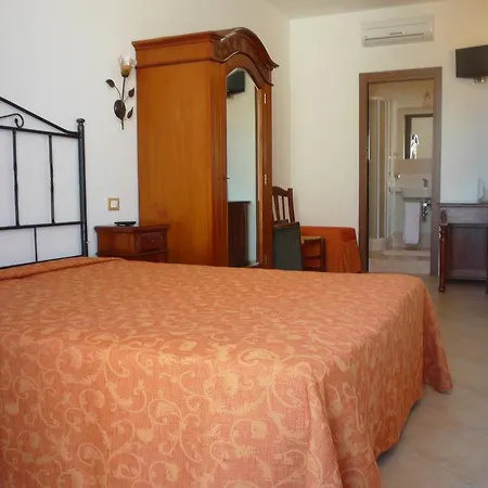 Brezza Marina 3* サン・ヴィート・ロ・カーポ