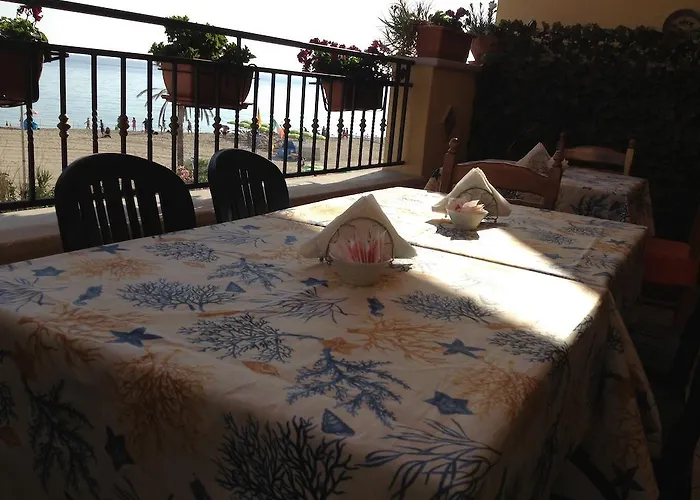 Brezza Marina בית הארחה